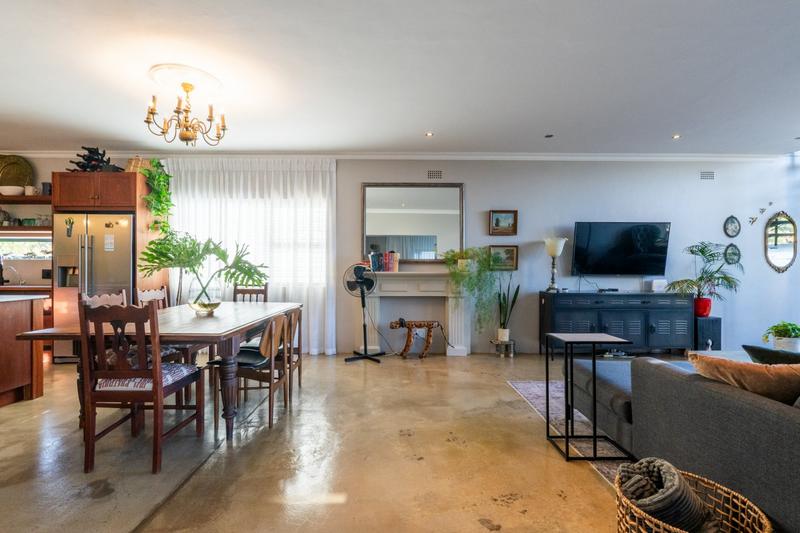 4 Bedroom Property for Sale in Linkside Western Cape